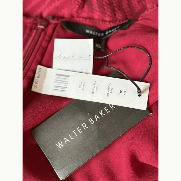 Walter Baker Belinda Sheer Chevron Wrap Top Sz XL Red Romantic Evening Holiday - Picture 2 of 11